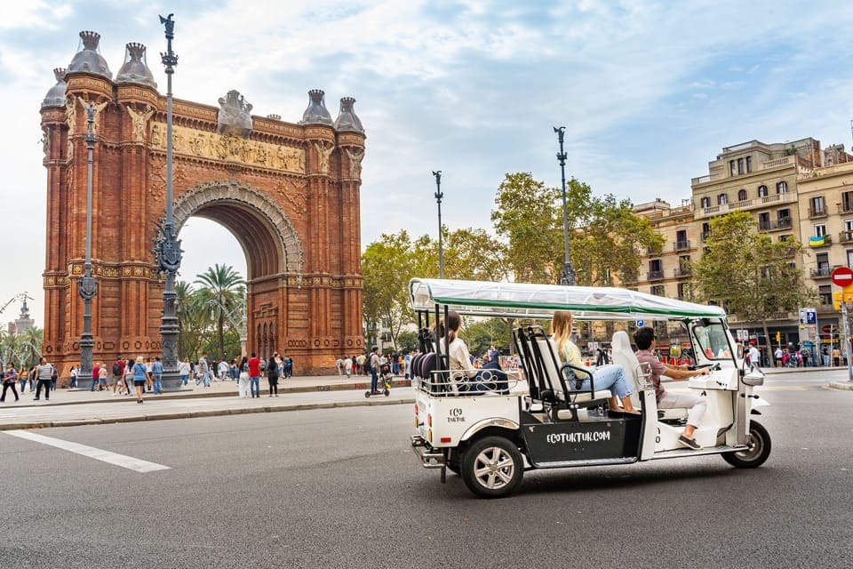 Barcelona: Skip-the-line Guided Tour of Picasso Museum