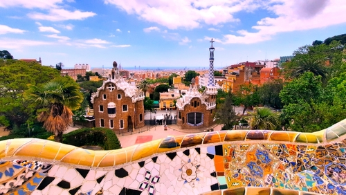 Vibrant,Park,Güell,View,In,Barcelona,showcasing,Gaudí's,Mosaic,Work,And